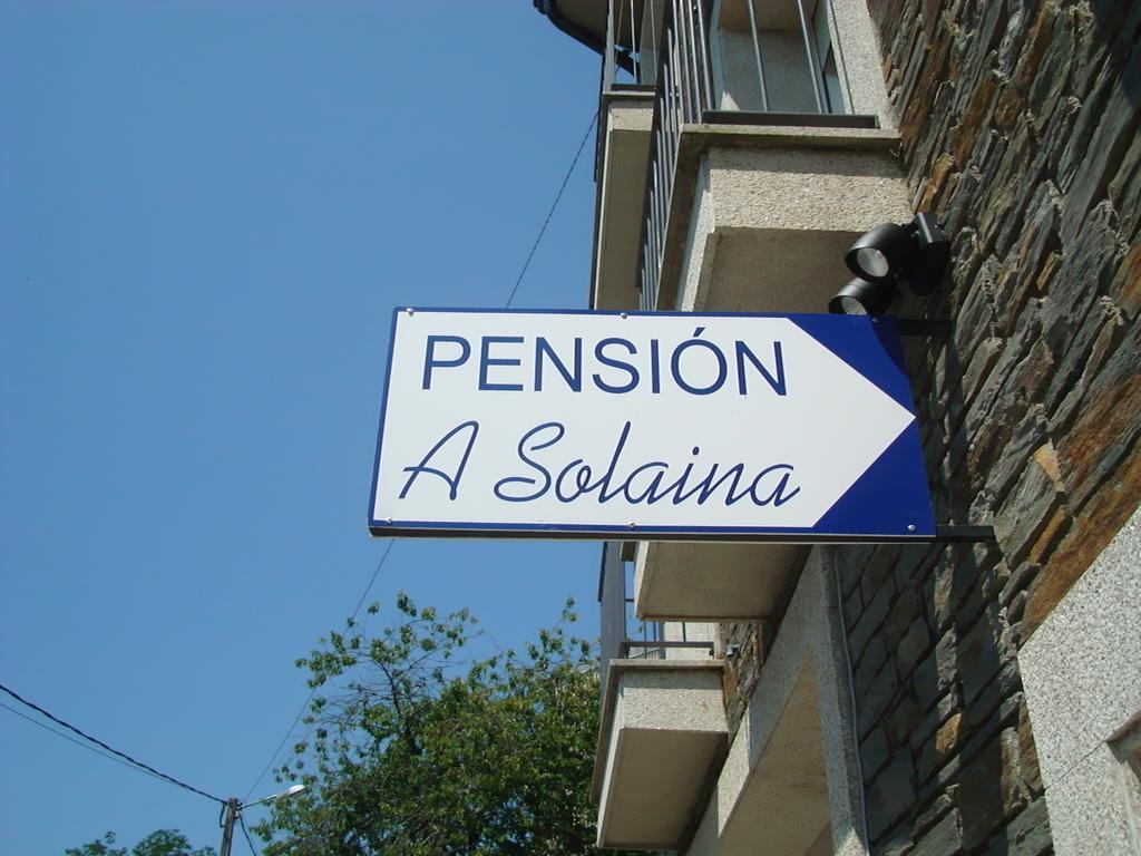 Pensión A Solaina O Pedrouzo Bagian luar foto